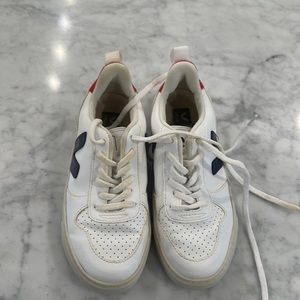 Boys Veja shoes